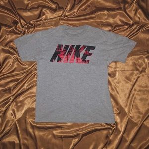 Vintage Nike T-Shirt